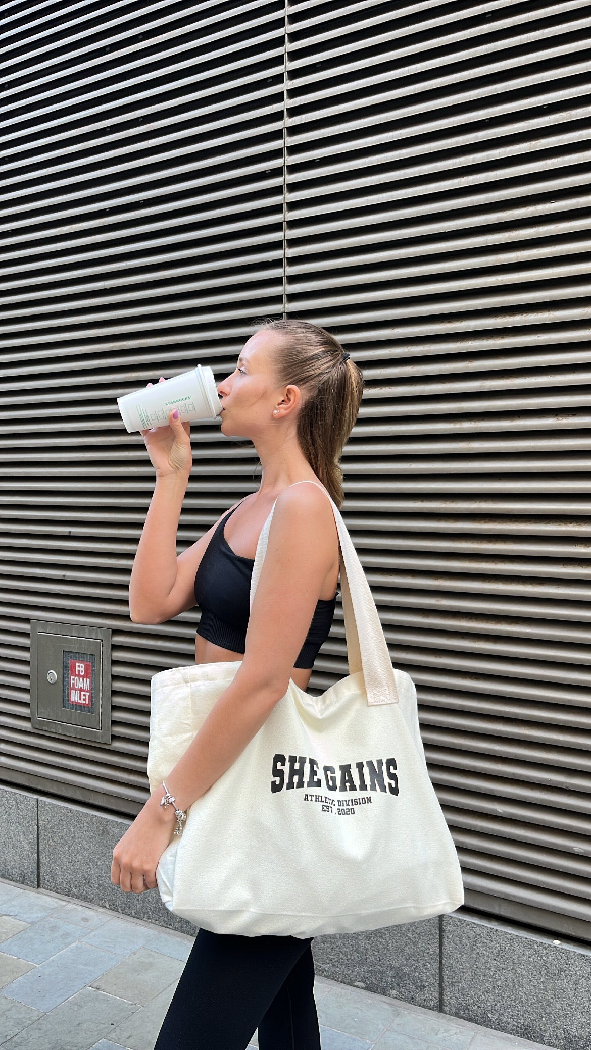 sac fourre-tout universitaire pour un style de vie actif au quotidien